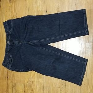 Christopher & Banks jean capris great condition decorative back pockets sz 10